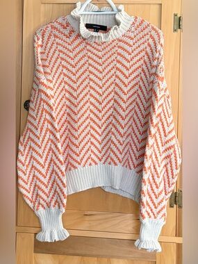 Vero Moda Herringbone Creamsicle Knit Sweater